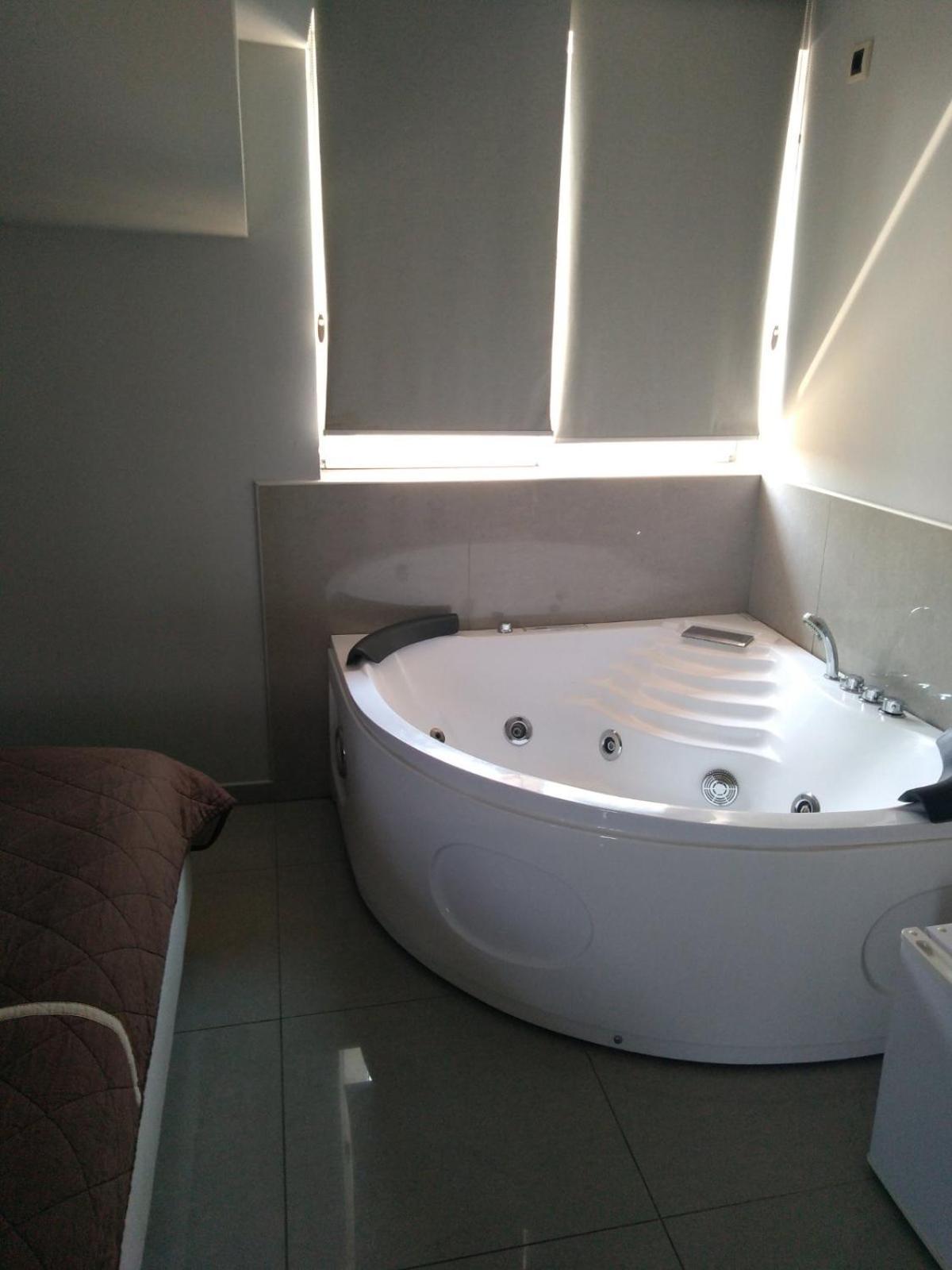 Agent Lux Apartments Jagodina Bilik gambar